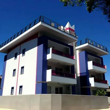 Residenz Regina Zweizimmer-wohnung Ovation Mit Garten Fuer 6 Personen Апартаменты